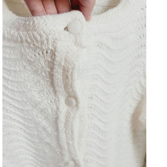 HOUSE OF HARLOW 1960 CROCHET CROPPED BUTTON UP CARDIGAN, SZ SMALL - Picture 5 of 13